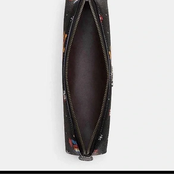 ❤️❤️❤️NWT Coach X Disney Pencil Case CN570❤️❤️❤️ - Picture 4 of 8